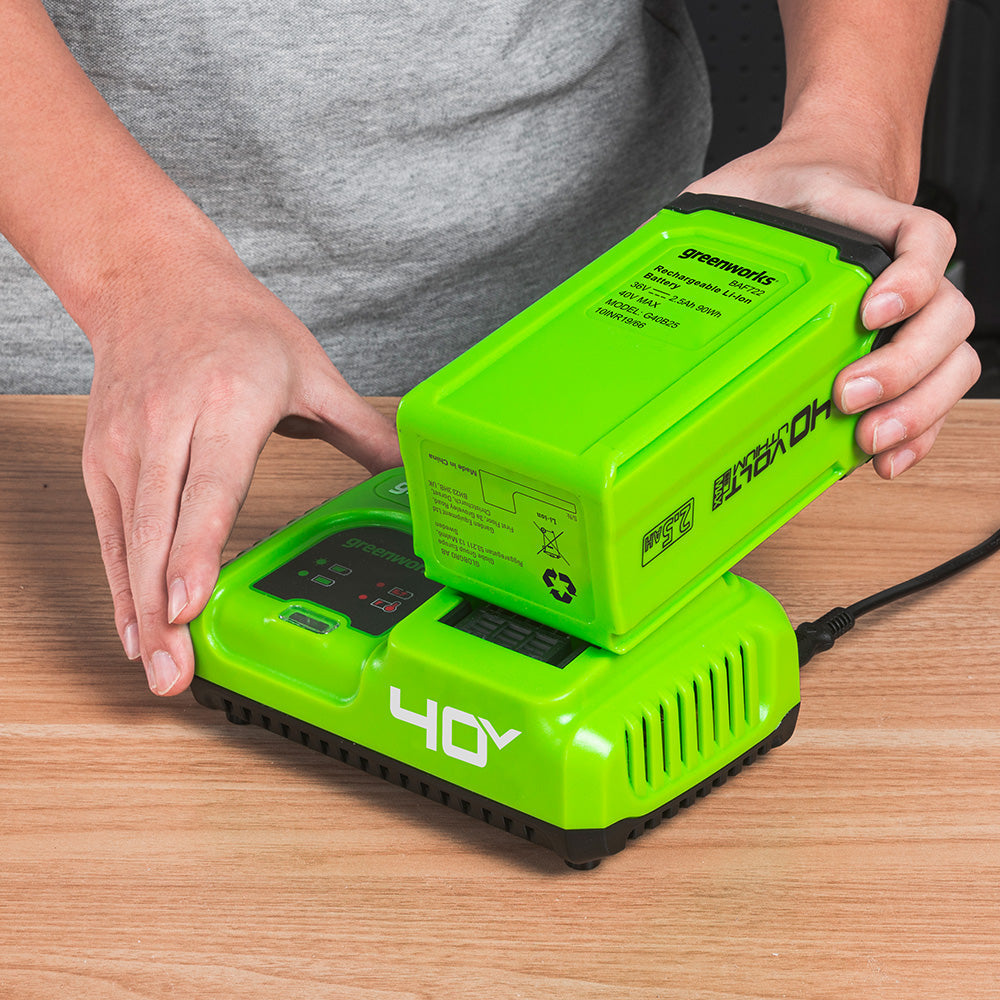Greenworks 40V Fast Charger and Battery
